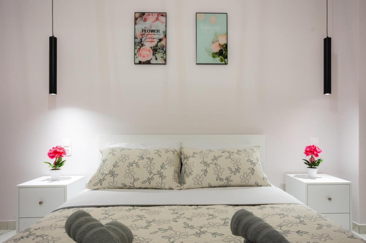 Nina'S Luxury Apartments Virós エクステリア 写真